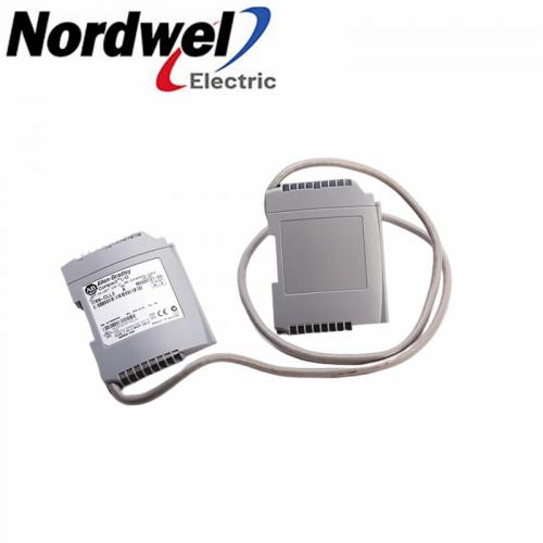  | 1769-CLL3 | Compact I/O Left-To-Left Bus