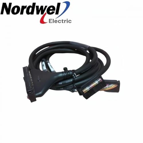 LS ELECTRIC R40H/20HH-10S-XBM3 1 m smart-link connection cable product image