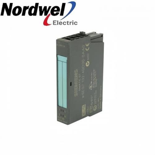 Siemens 6ES7132-4BD30-0AA0 4-channel 24 VDC 2 A standard digital output module product image