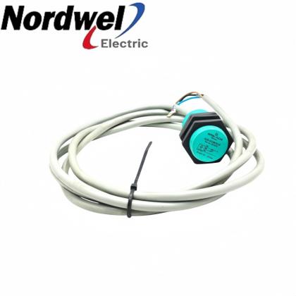Pepperl+Fuchs NJ15-30GK50-E2-30M inductive proximity sensor product image